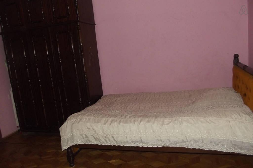 Apartment Irma Rustaveli 57 Batumi Quarto foto